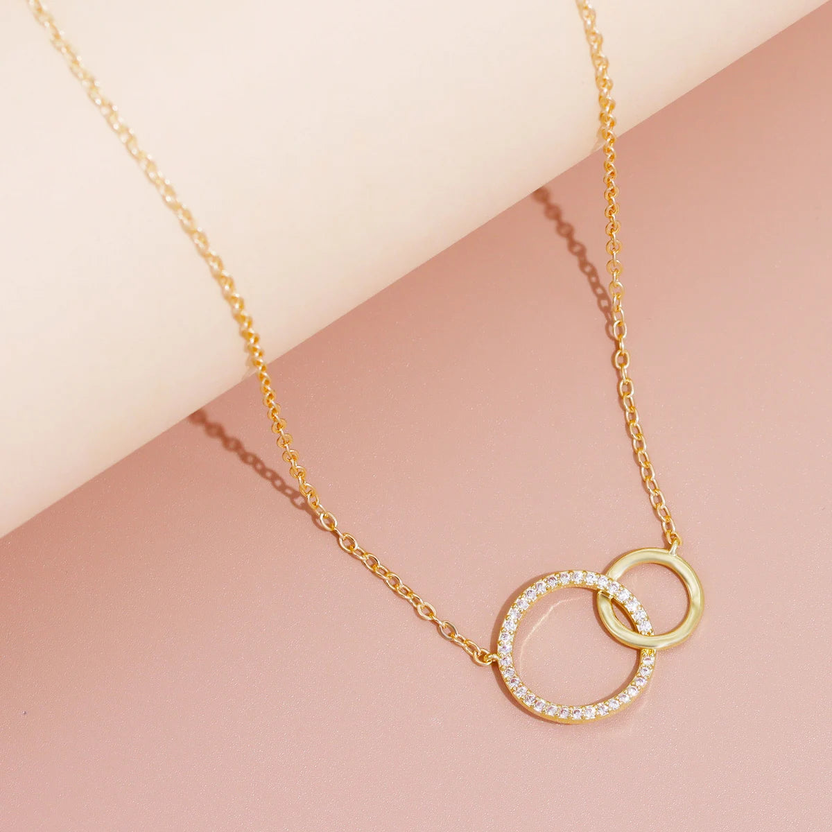 Double Circle Pendant Necklace™
